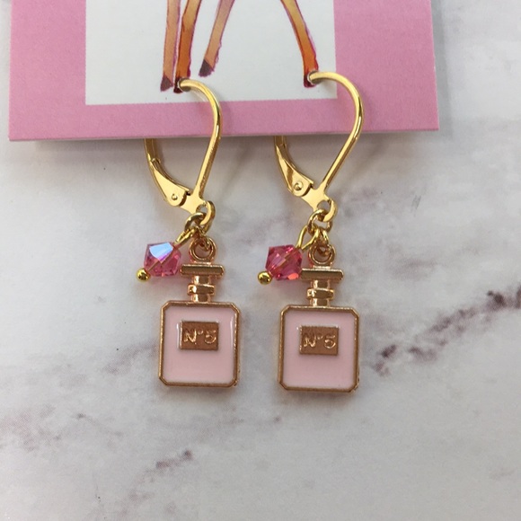 New Tiny Chanel N•5 Pink Perfume Bottle Hypoallergenic Gold Earrings - Picture 6 of 7